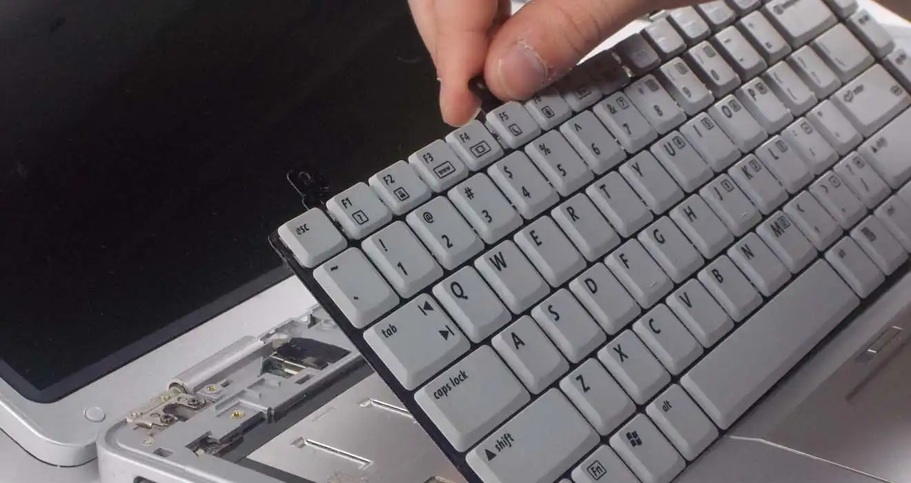Ремонт ноутбуков Compaq у метро Царицыно | Сервисный центр