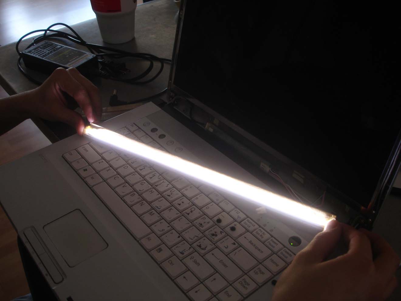 Замена и ремонт подсветки экрана ноутбука у метро Царицыно