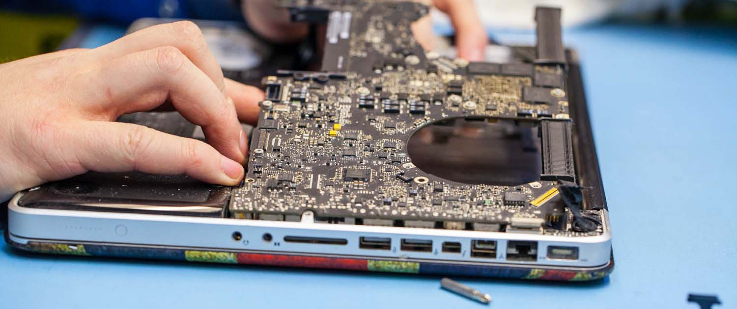 Замена или ремонт видеочипа ноутбука Apple MacBook у метро Царицыно